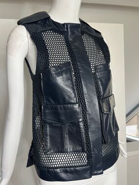 Laveer Sz S Blue Leather and Mesh Zip and Snap Closure Vest Made in Italy